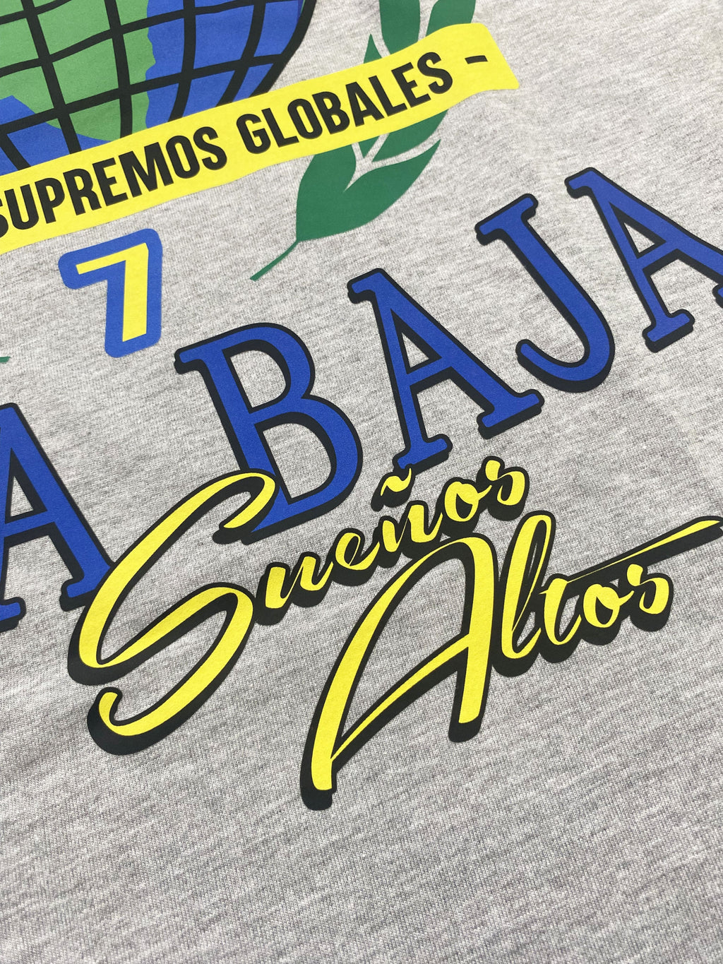 Supremos Universales - Camiseta