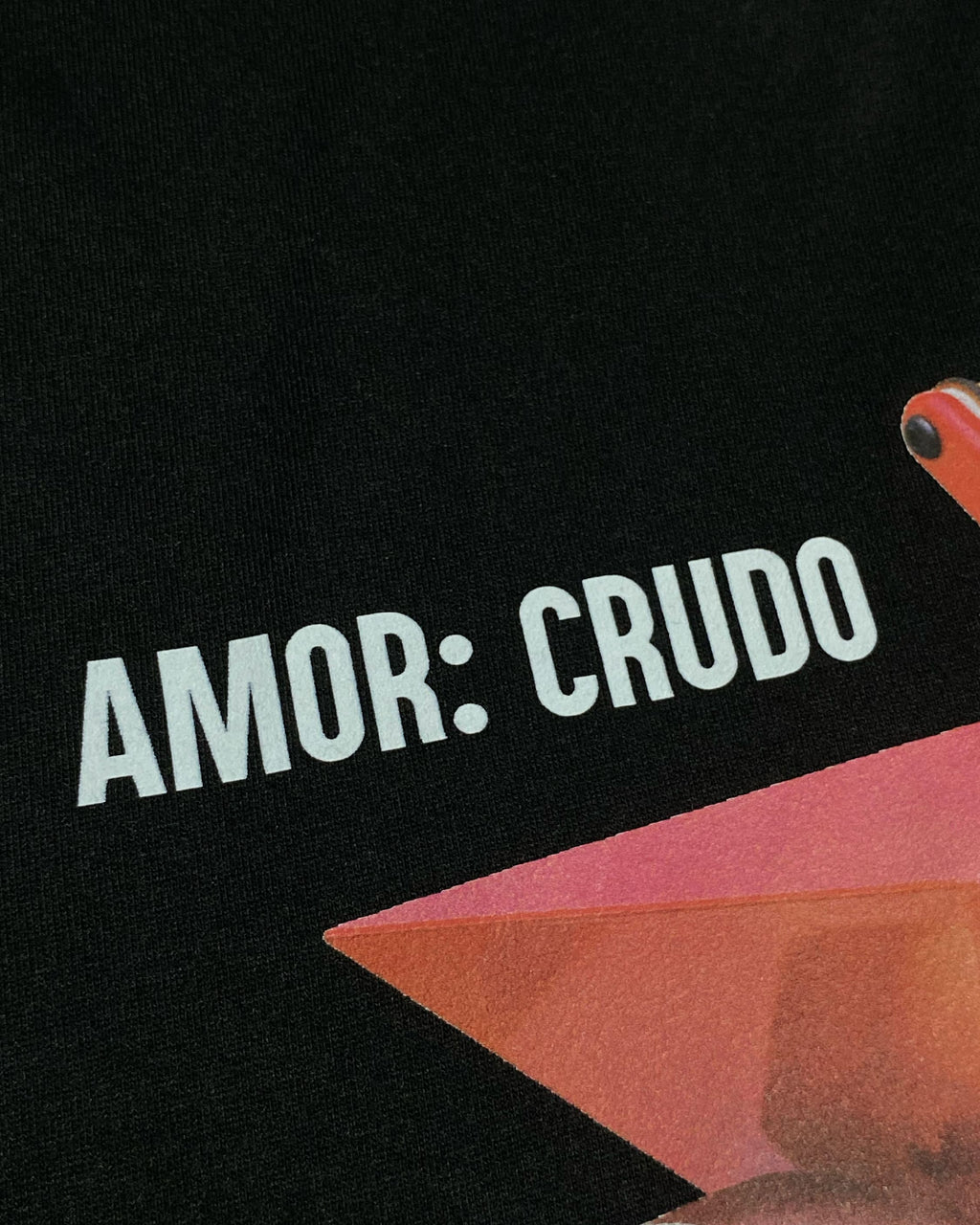 Amor Crudo -  San Valentin - Camiseta