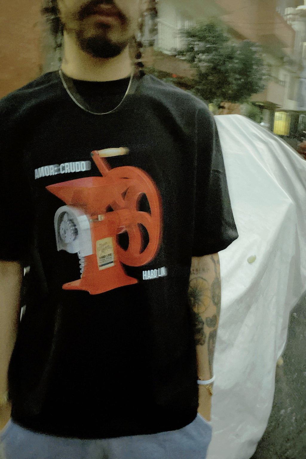 Amor Crudo -  San Valentin - Camiseta